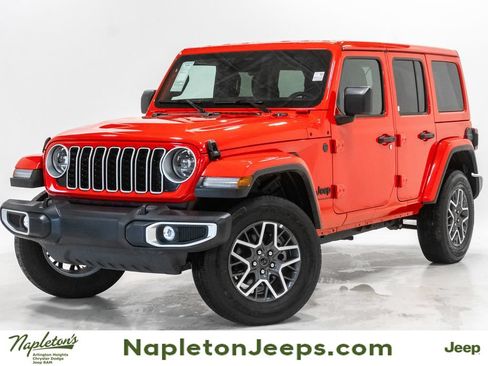 Used 2025 Jeep Wrangler Unlimited Sahara AWD/4WD image 1
