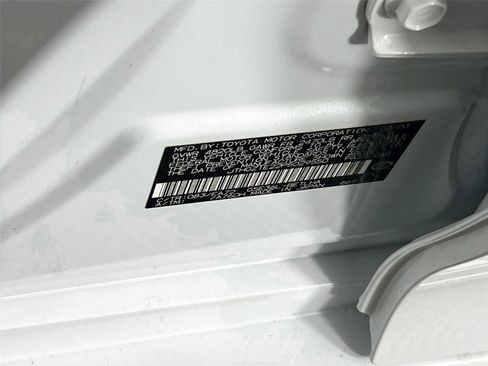 Used 2023 Lexus IS 350 F Sport image 30