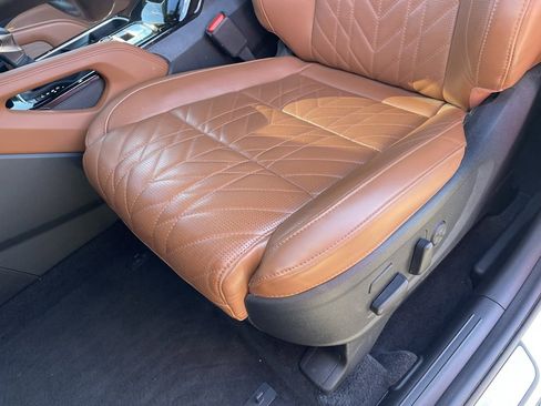 Used 2024 Kia Telluride SX Prestige X-Pro image 24