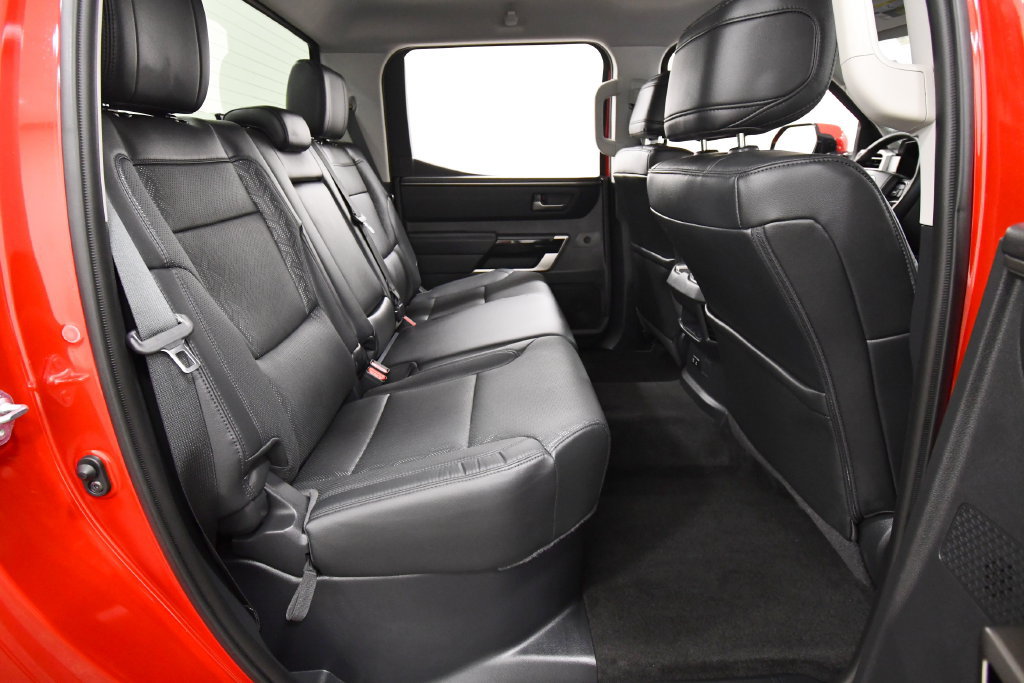 Used 2024 Toyota Tundra Limited AWD/4WD image 17