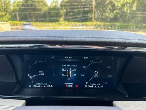 Used 2023 Lincoln Navigator L Reserve AWD/4WD image 16