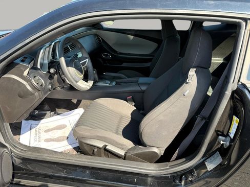 Used 2010 Chevrolet Camaro LS image 9