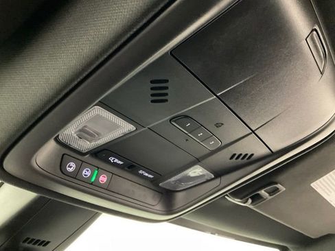 New 2026 Cadillac XT5 Luxury FWD image 19