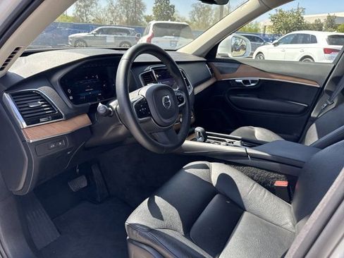 Used 2023 Volvo XC90 T8 Plus image 11