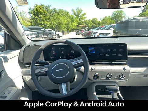 Certified 2026 Hyundai Kona SE AWD/4WD image 15