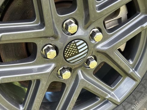 Used 2020 Jeep Gladiator Sport w/ Quick Order Package 24S image 11