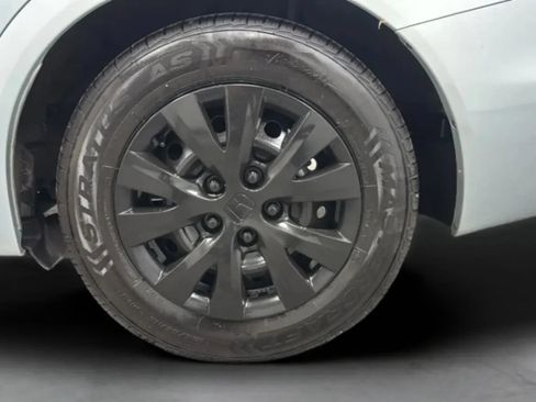 Used 2012 Honda Civic LX image 28