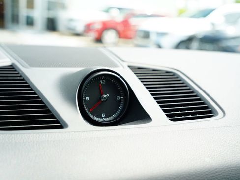 Used 2022 Porsche Cayenne S image 29