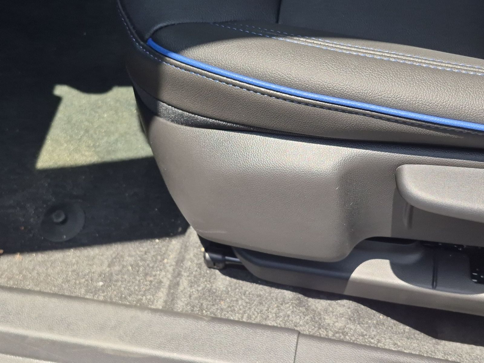 New 2026 Buick Envista Sport Touring w/ Advanced Safety Package FWD image 36