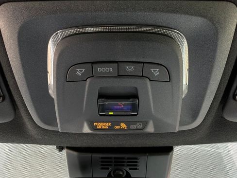 Used 2023 Toyota Corolla XSE FWD image 17