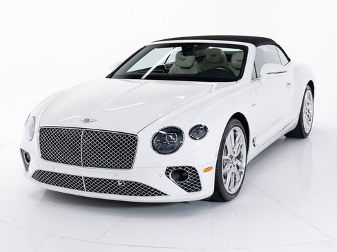 Used 2023 Bentley Continental GT Azure AWD/4WD image 9
