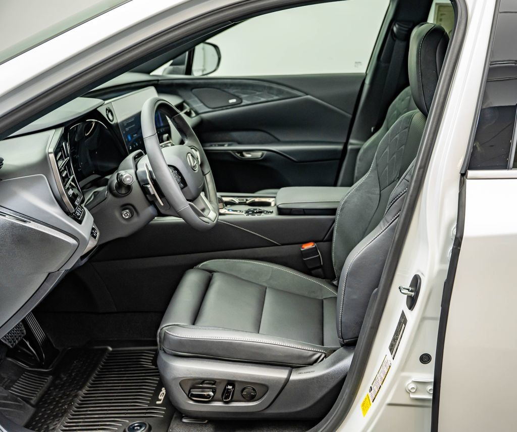 New 2026 Lexus RX 350 AWD w/ Convenience Package image 35