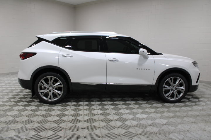 Used 2022 Chevrolet Blazer Premier w/ Enhanced Convenience Package AWD/4WD image 13
