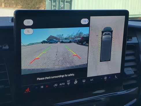 Certified 2024 Ford Transit 350 XLT image 18