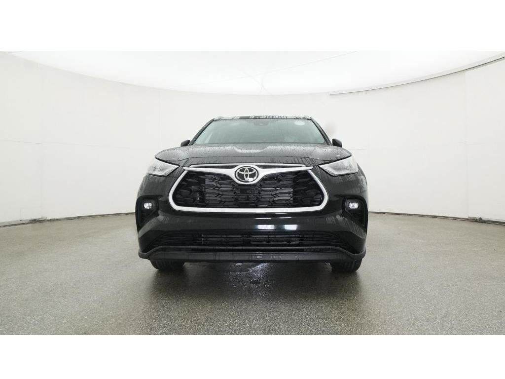 Used 2026 Toyota Highlander XLE AWD/4WD image 37