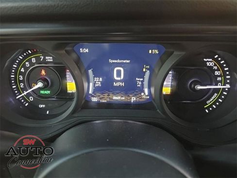 Used 2024 Jeep Wrangler Unlimited w/ Convenience Group image 10