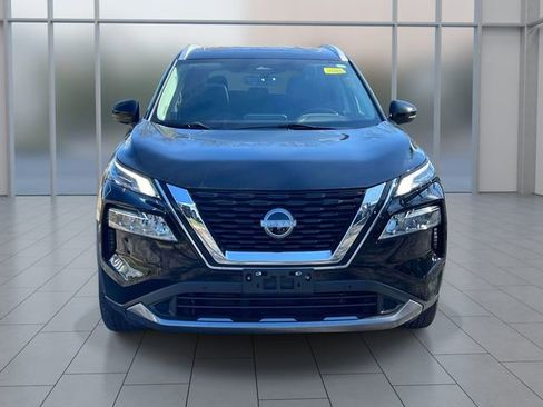 Used 2023 Nissan Rogue SL w/ SL Premium Package image 2