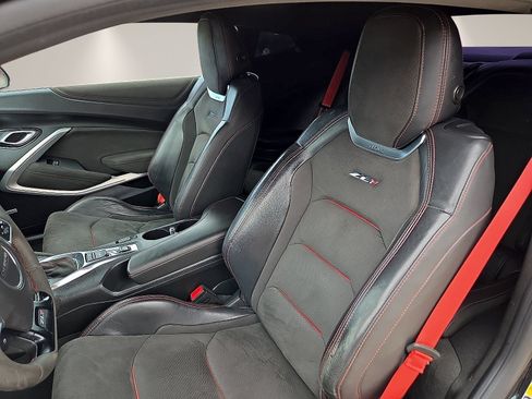Used 2018 Chevrolet Camaro ZL1 w/ LPO, ZL1 Protection Package RWD image 14