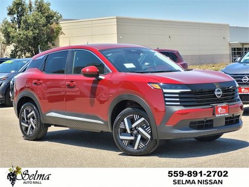 New 2025 Nissan Kicks SV image 1