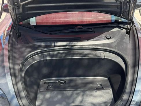 Used 2019 Tesla Model 3 Standard Range RWD image 9