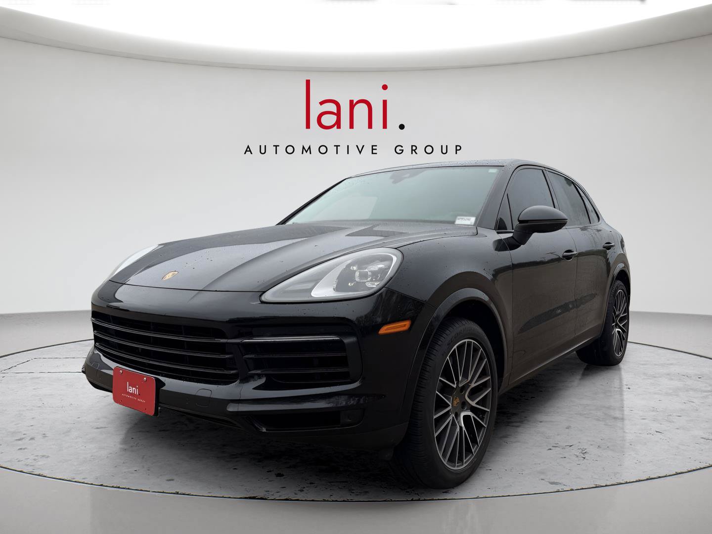 Used 2019 Porsche Cayenne AWD/4WD image 1