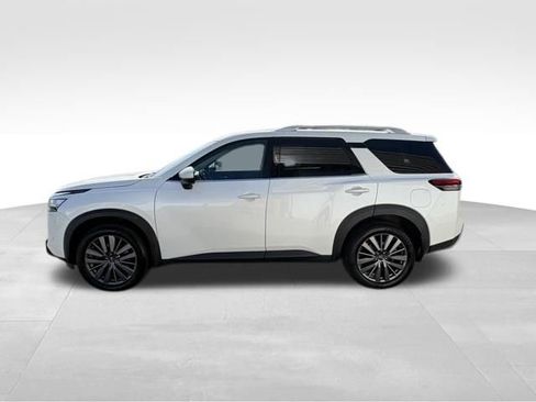 Used 2023 Nissan Pathfinder SL w/ SL Premium Package AWD/4WD image 12