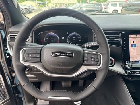 New 2026 Jeep Grand Wagoneer Limited AWD/4WD image 10