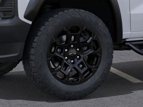 New 2026 Chevrolet Colorado Trail Boss image 9