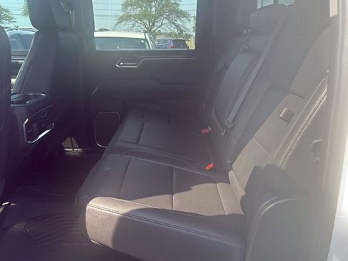 Used 2024 Chevrolet Silverado 2500 LTZ w/ LTZ Premium Package AWD/4WD image 25