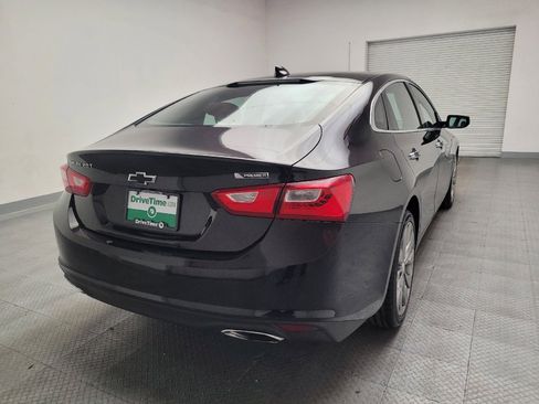 Used 2018 Chevrolet Malibu Premier w/ Premier Sun and Wheel Package FWD image 7