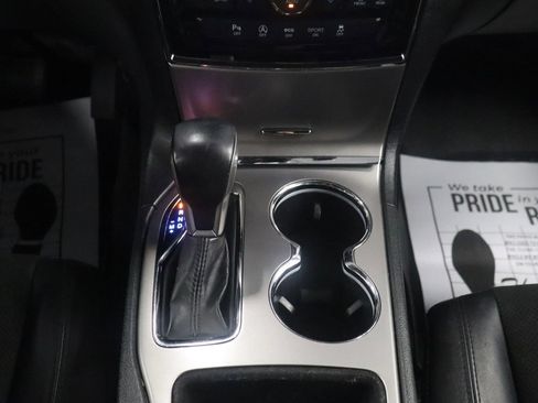 Used 2020 Jeep Grand Cherokee Altitude AWD/4WD image 22