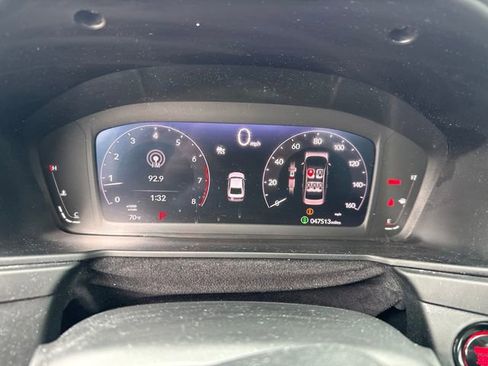 Used 2024 Honda Accord EX image 16