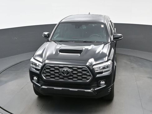 Used 2020 Toyota Tacoma TRD Sport image 41