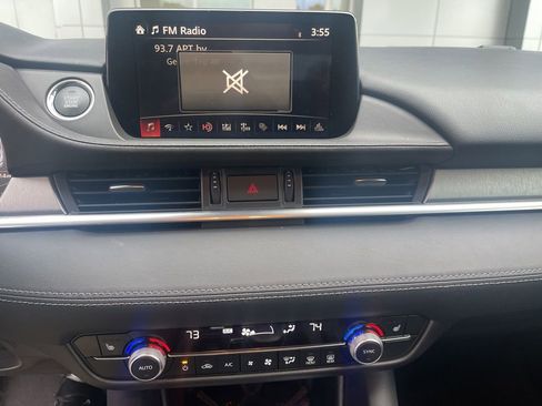 Used 2021 MAZDA MAZDA6 Grand Touring image 4