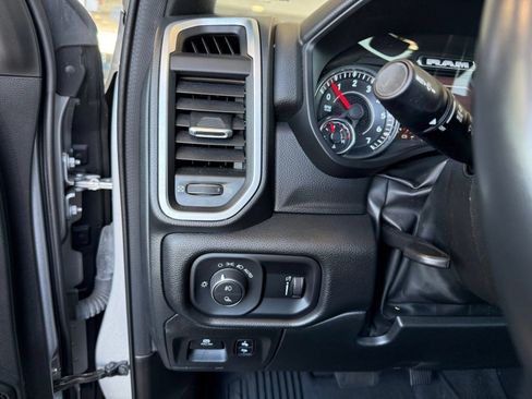Used 2022 RAM 1500 Big Horn AWD/4WD image 21