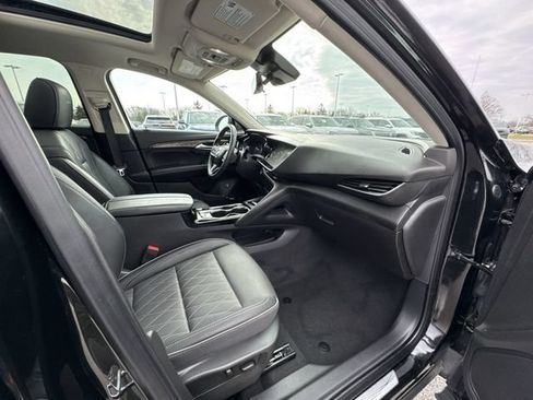Used 2023 Buick Envision Avenir AWD/4WD image 30