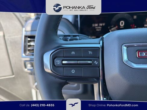 Used 2025 GMC Yukon AT4 w/ AT4 Premium Package AWD/4WD image 16
