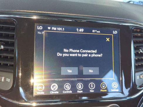 Used 2021 Jeep Grand Cherokee Limited image 22