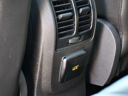 Used 2014 Ford Escape Titanium FWD image 23