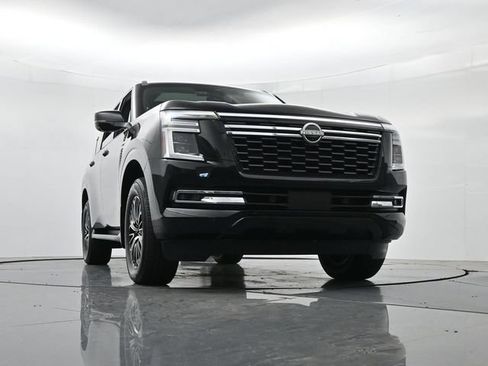 Used 2025 Nissan Armada Platinum AWD/4WD image 38