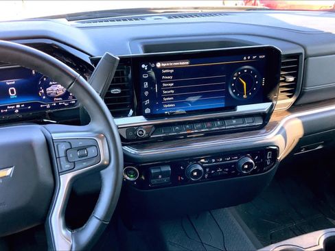 Used 2024 Chevrolet Silverado 1500 LT w/ Convenience Package II image 6