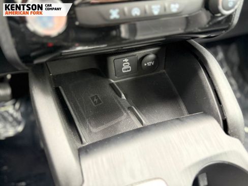 Used 2025 Ford Escape Platinum image 29