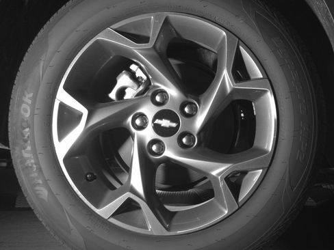 Used 2025 Chevrolet Trax LT w/ LT Convenience Package FWD image 15