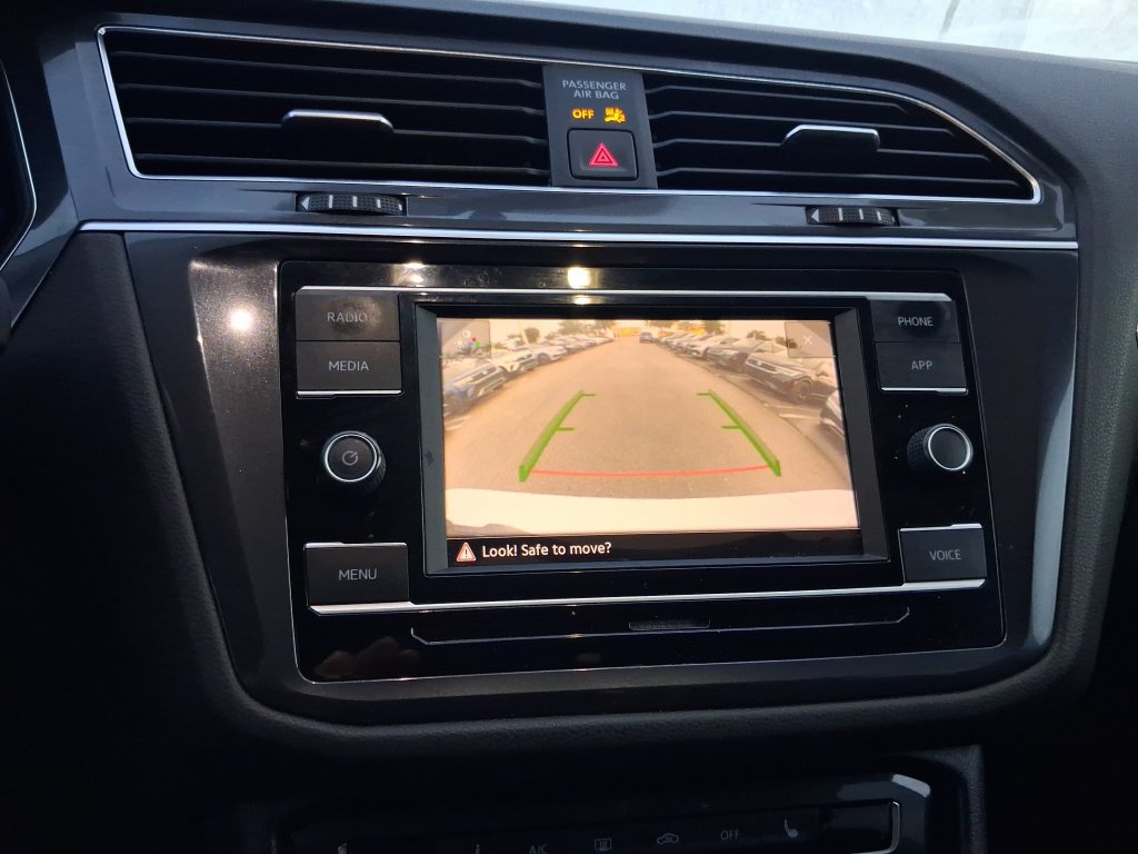 Certified 2022 Volkswagen Tiguan S FWD image 23