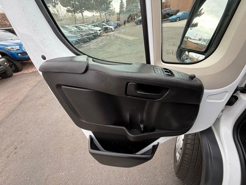 Used 2018 RAM ProMaster 2500 image 18