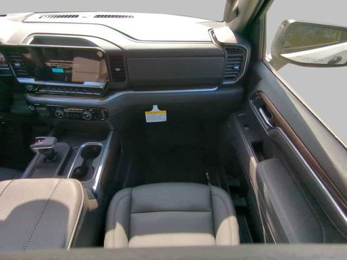 New 2026 Chevrolet Silverado 1500 LT Trail Boss w/ LT Trail Boss Premium Package image 13