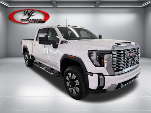 New 2026 GMC Sierra 2500 Denali AWD/4WD image 3