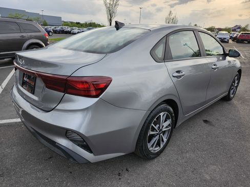 Used 2022 Kia Forte LXS image 15