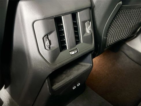 Used 2025 BMW X3 xDrive30i w/ M Sport Package image 24