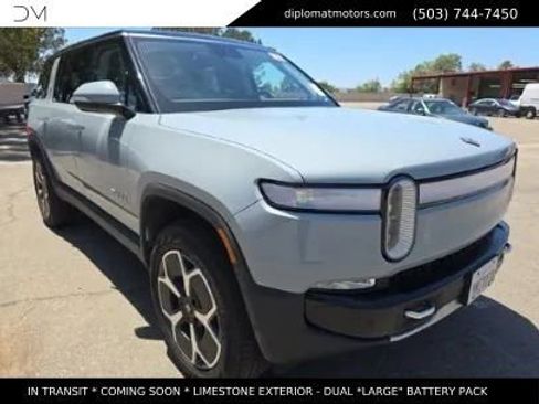 Used 2024 Rivian R1S Adventure AWD/4WD image 3